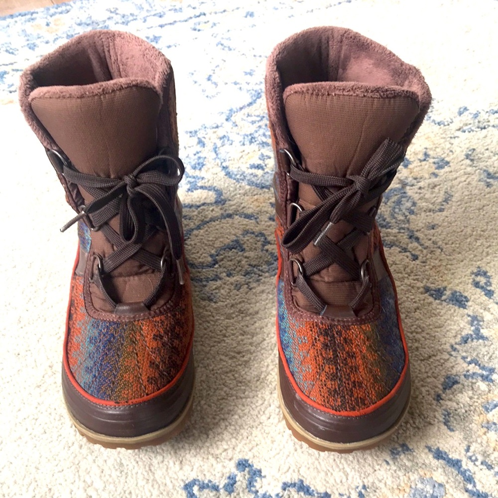 Sorel Women’s Tivoli Boots